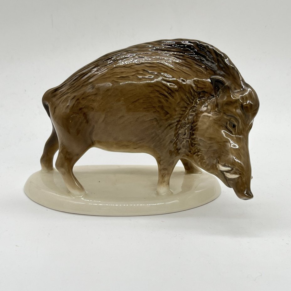 Статуэтка "Кабан", фарфор, Астраханский фарфоровый завод «Сциталис», Российская Федерация, 1991-2010 гг.