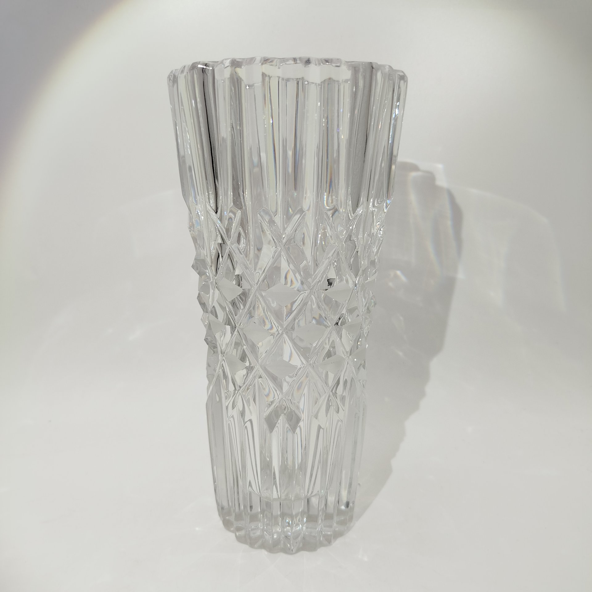 Ваза "Мерцание", автор А.М. Остроумов, хрусталь, алмазная грань, Ленинградский завод художественного стекла (ЛЗХС), СССР, 1960-1980 гг.