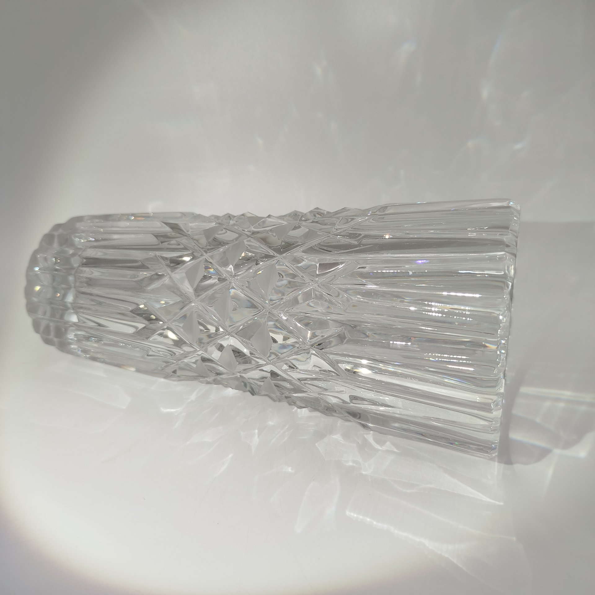 Ваза "Мерцание", автор А.М. Остроумов, хрусталь, алмазная грань, Ленинградский завод художественного стекла (ЛЗХС), СССР, 1960-1980 гг.