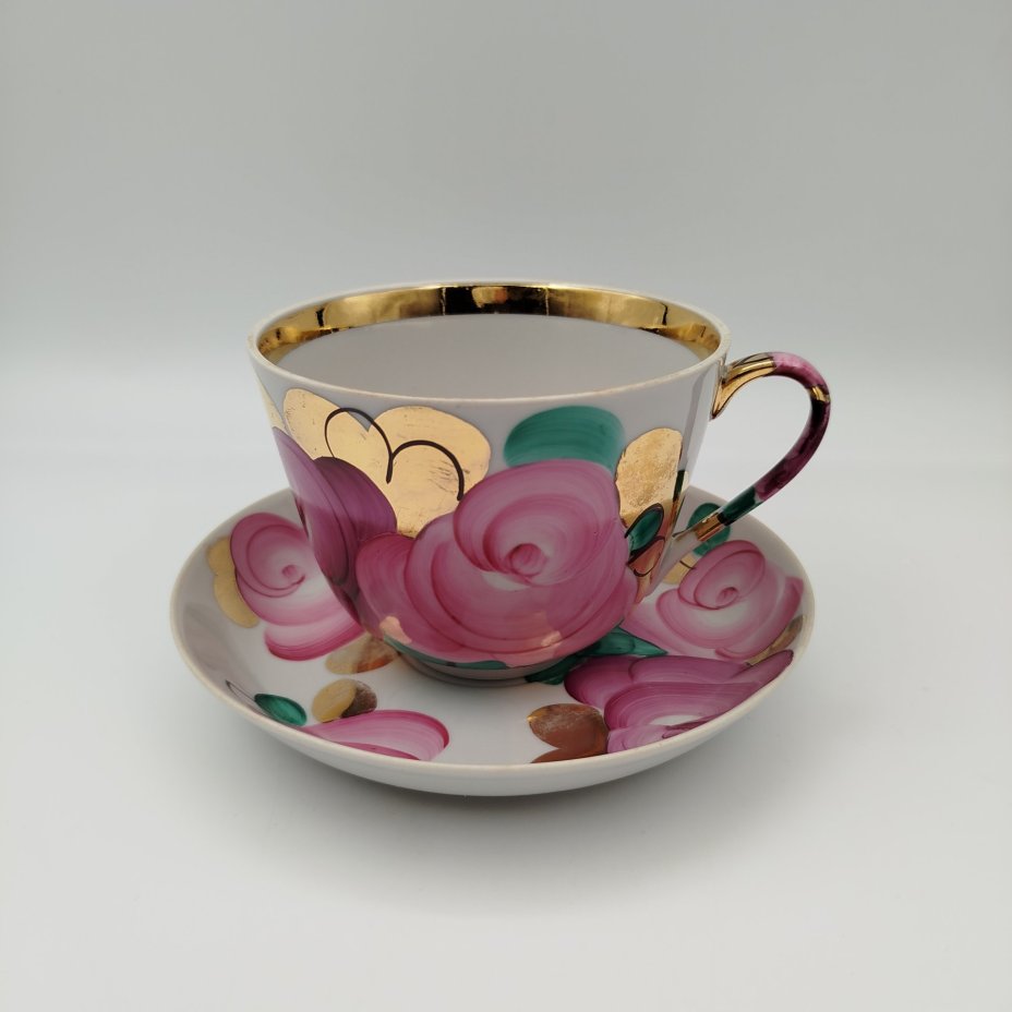 Пара чайная "Агашки", фарфор, роспись, золочение, Дулевский фарфоровый завод (Дулёво), СССР, 1968-1991 гг.