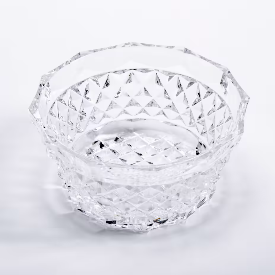 Ваза конфетница, украшенная рельефным декором, хрусталь, СССР, 1970-1990 гг.
