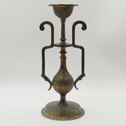 Подсвечник на одну свечу в форме вазона с растительным декором, латунь, литье, СССР, 1970-1990 гг.