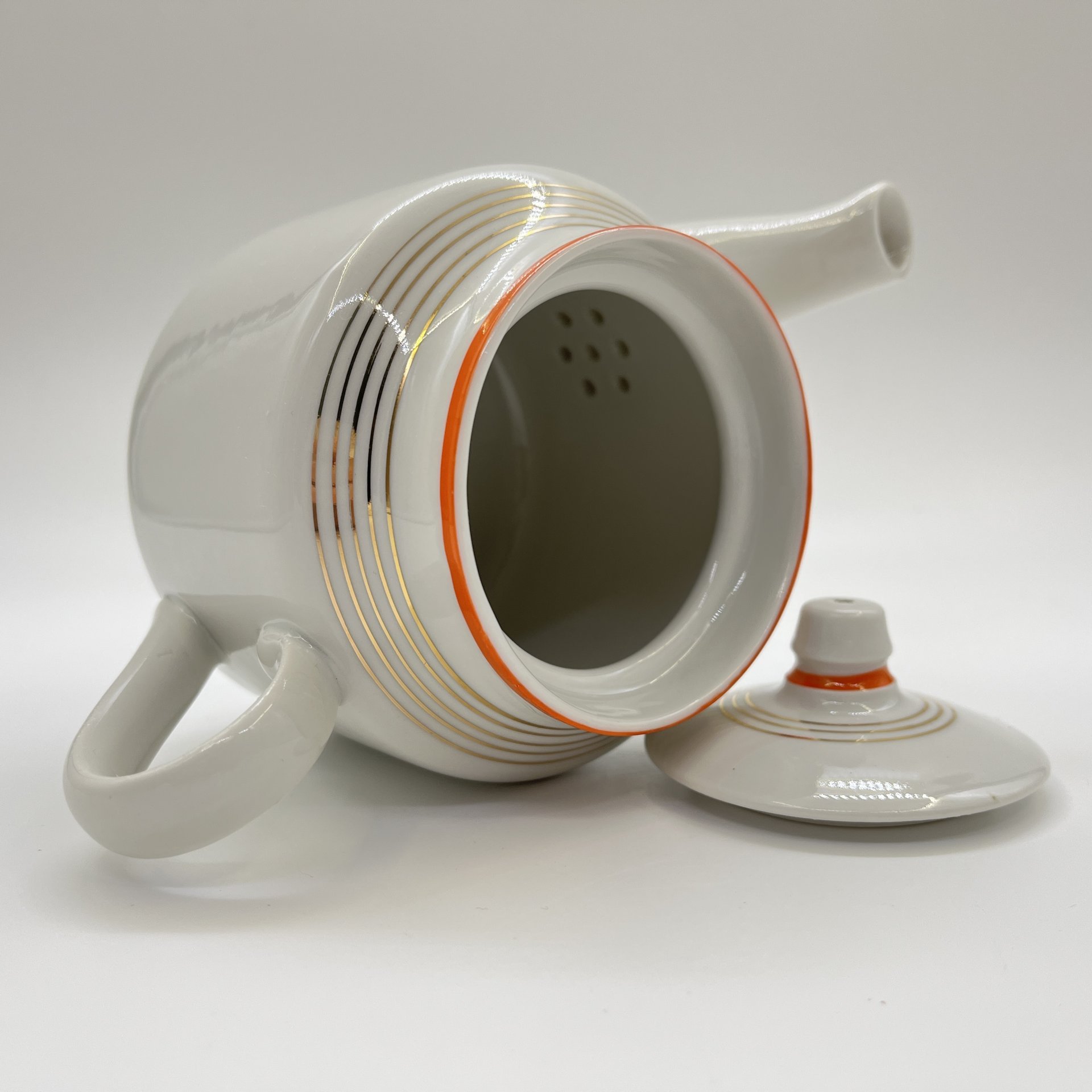 Чайник заварочный, фарфор, золочение, Дмитровский фарфоровый завод (ДФЗ Вербилки), СССР, 1965-1991 гг.