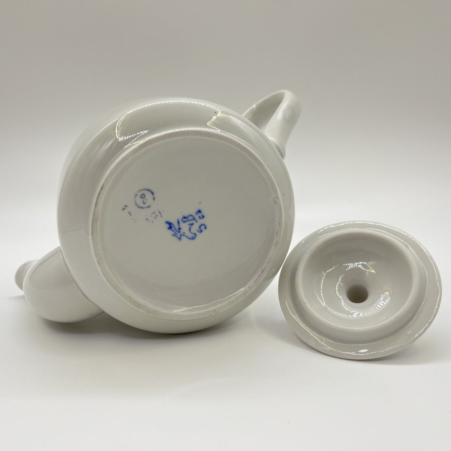 Чайник заварочный, фарфор, золочение, Дмитровский фарфоровый завод (ДФЗ Вербилки), СССР, 1965-1991 гг.