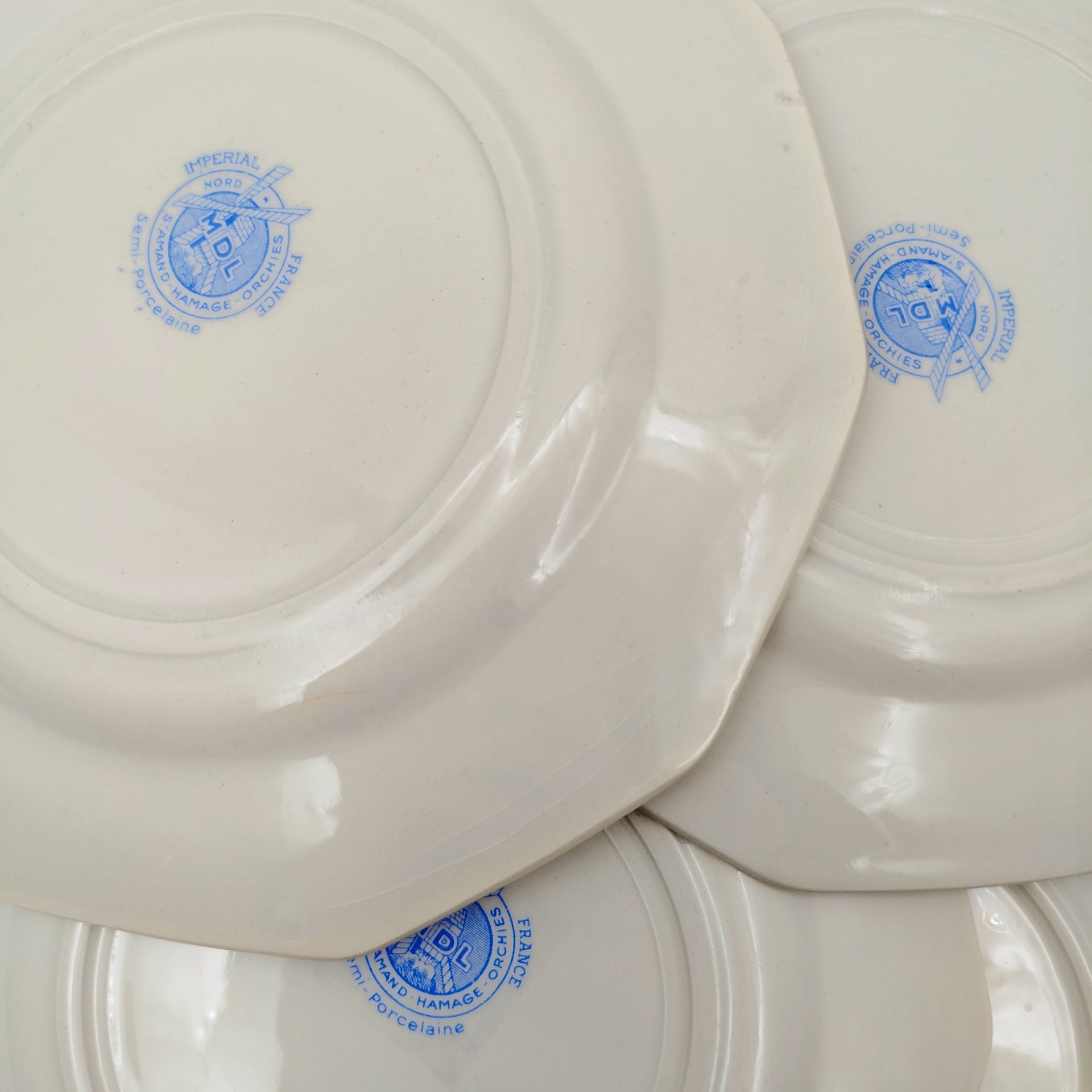 Набор десертных тарелок с цветочным декором на 6 персон, St.Amand, фаянс, деколь, крытье, золочение, Франция, 1970-1990 гг.