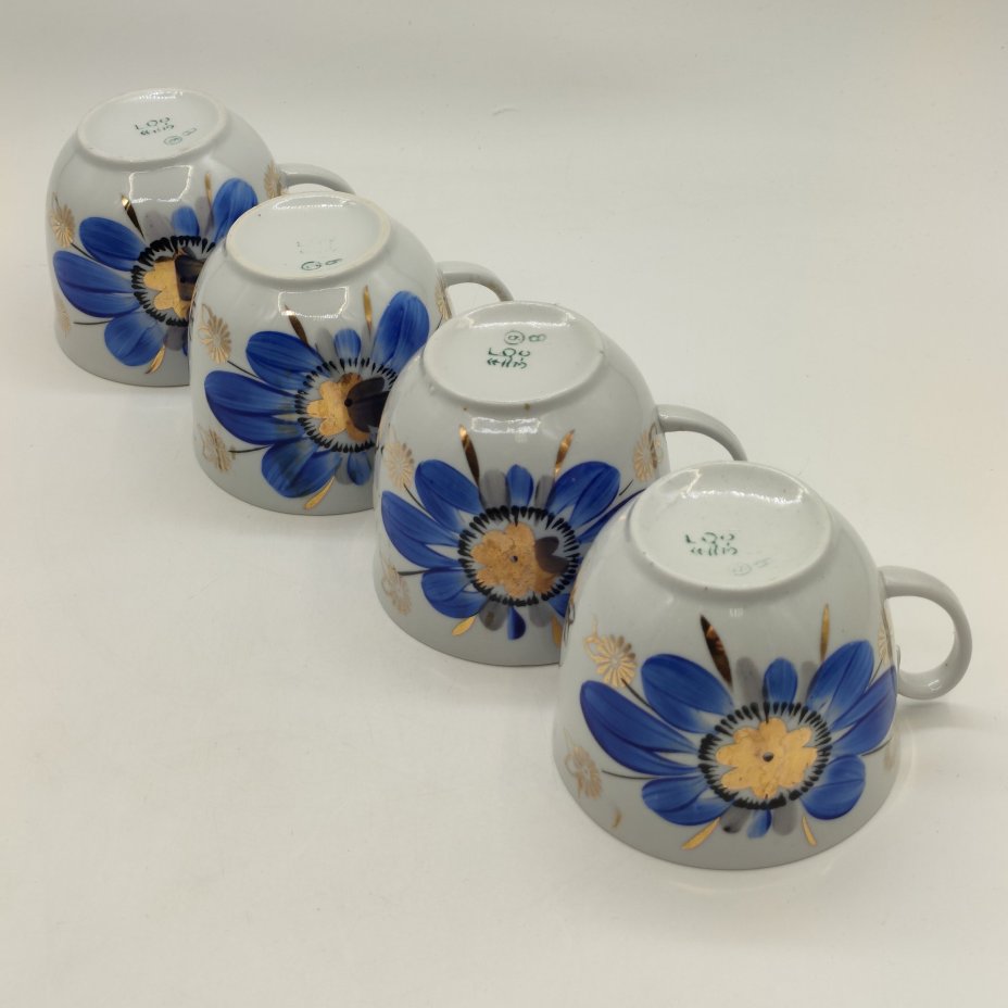 Набор из 4-х чашек с цветочным декором, фарфор, роспись, золочение, Барановский фарфоровый завод, СССР, 1970-1991 гг.