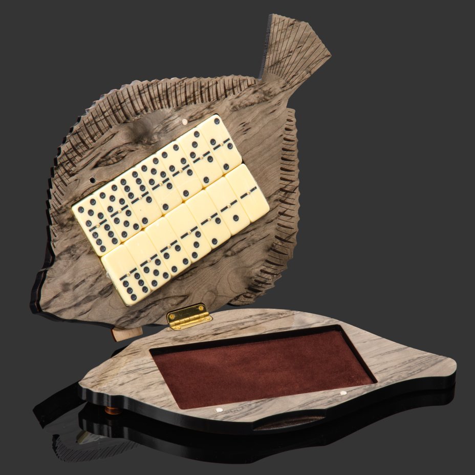 Домино-настольное украшение в виде рыбы (камбалы)