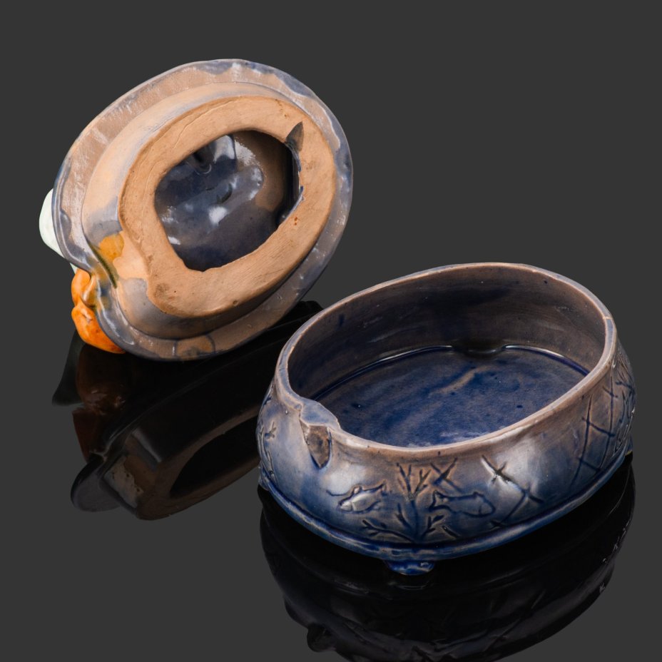 Шкатулка "Буратино на кувшинке", фаянс, крытье, роспись, СССР, 1950-1960 гг.