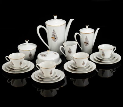 Сервиз чайный с декором в виде геометризированных листьев на 4 персоны (21 предмет)