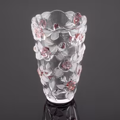 Ваза, украшенная рельефным цветочным декором, Walther Glas