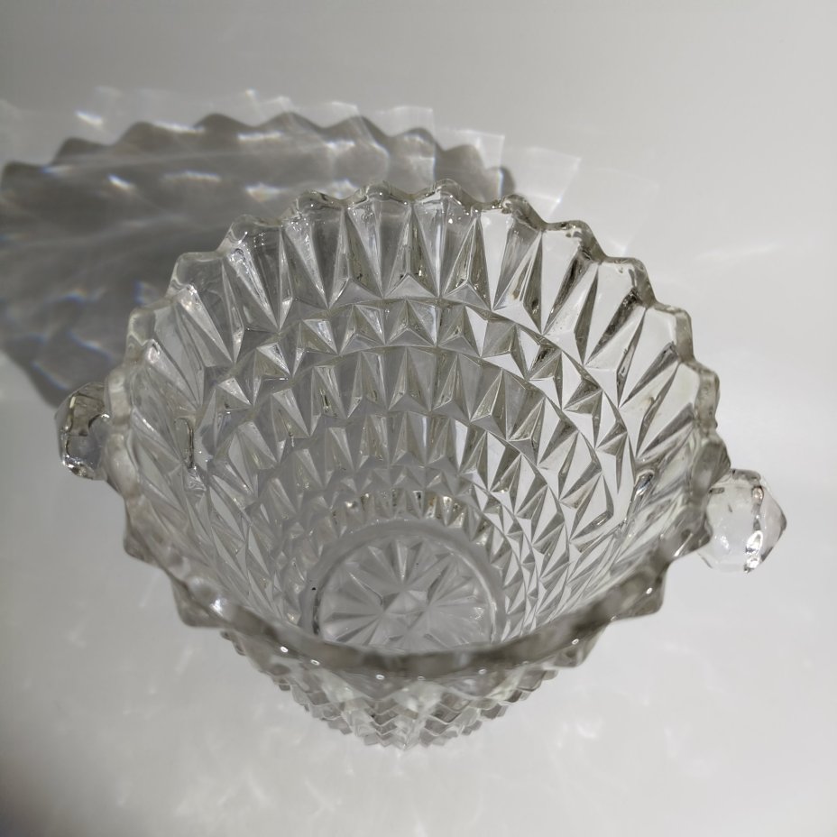 Ведерко для льда с рельефным туловом