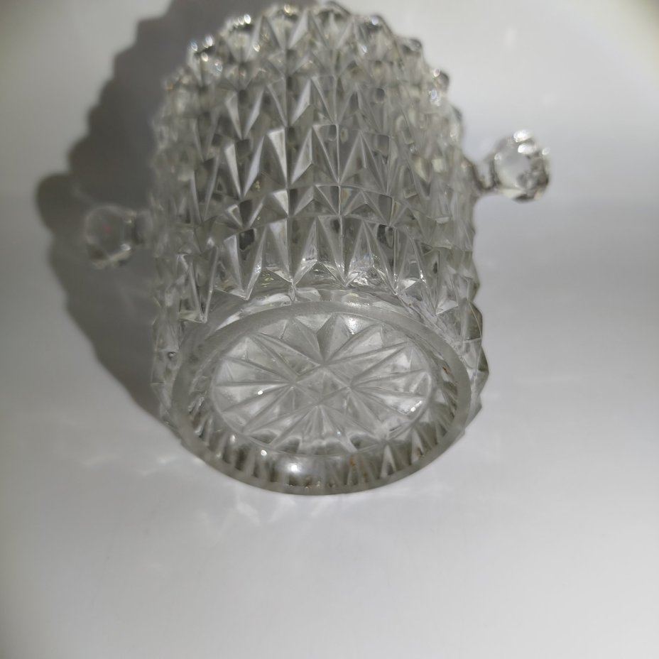 Ведерко для льда с рельефным туловом