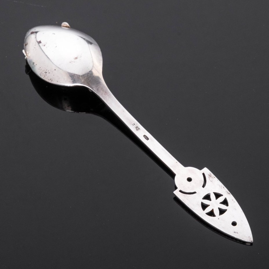 Ситечко для заваривания чая со стилизованным кокошником на ручке, Таллинский ювелирный завод