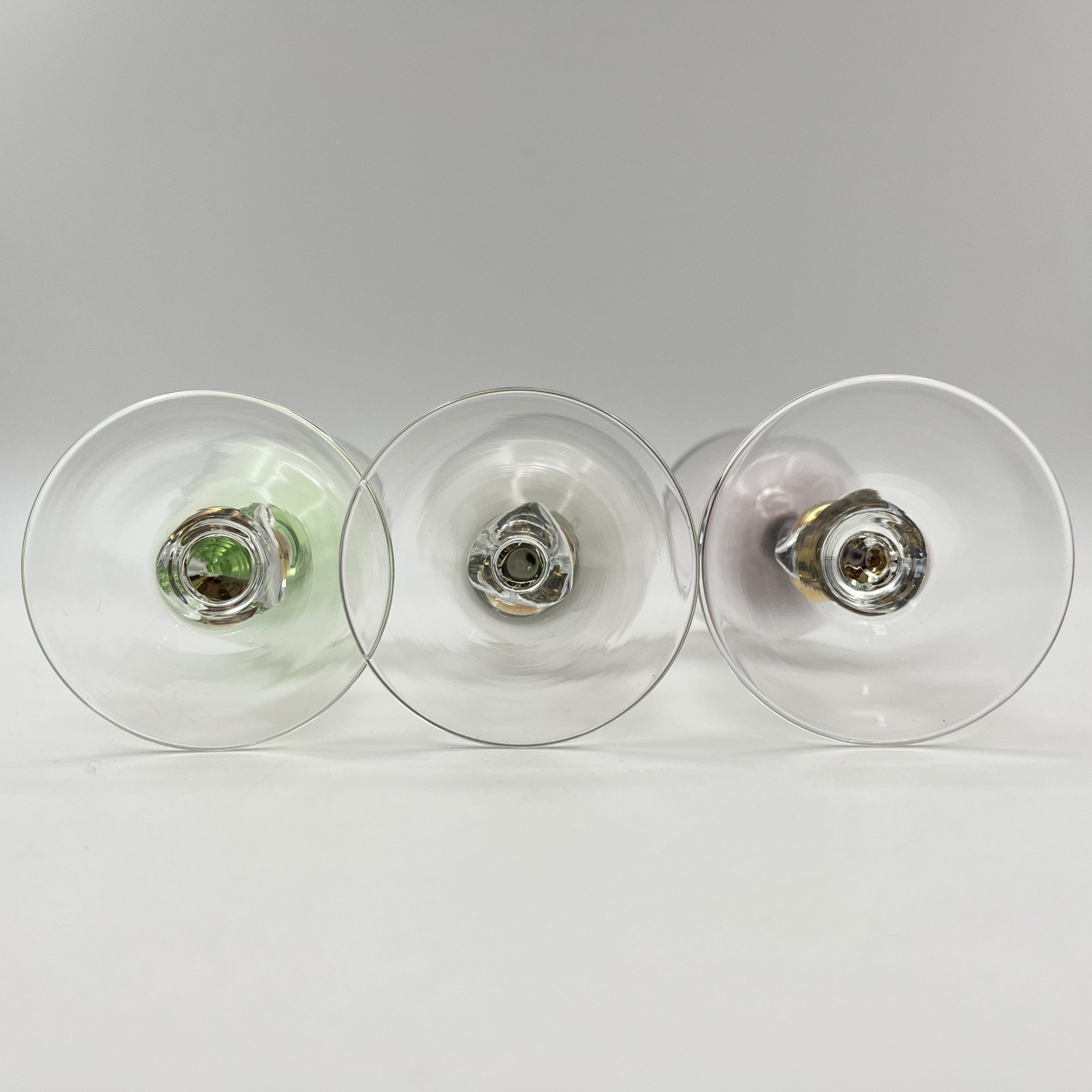 Набор рюмок "Susanna" на 3 персоны, для  вина, украшенные золотыми шариками в основании