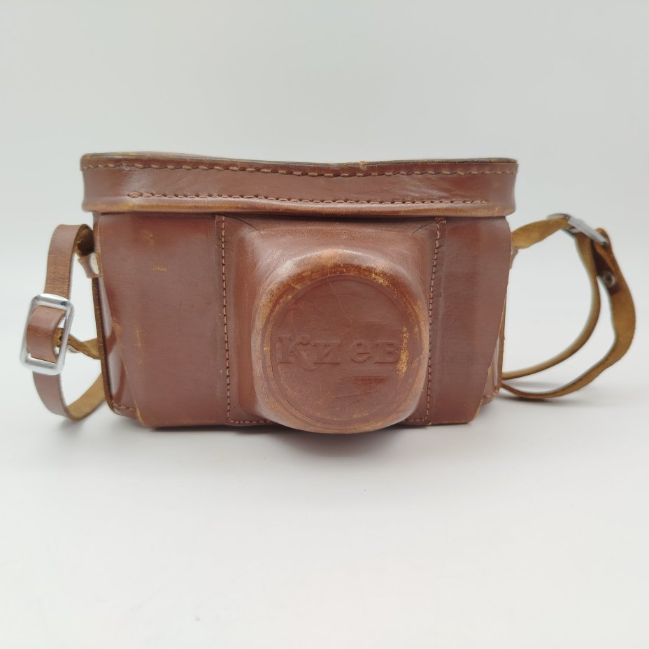 Фотоаппарат "Киев-4А" с объективом "Юпитер-3", 1:1,5 F=5cm [№5105864], в оригинальном чехле, металл, стекло, пластик, кожа, Киевский завод «Арсенал», СССР, 1952 г.