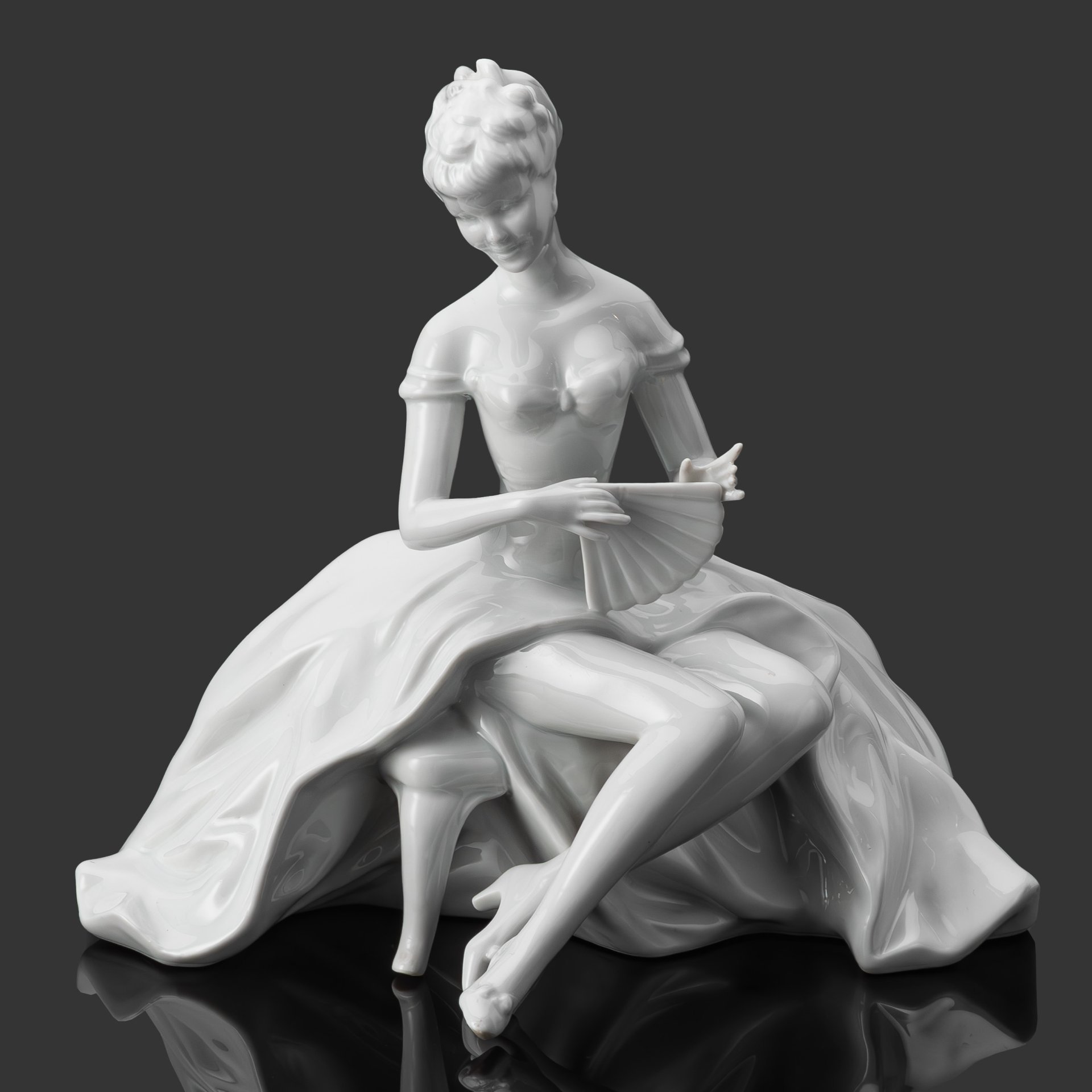 Статуэтка "Дама с веером", фарфор, Wallendorf, Германия, 1963-1990 гг.