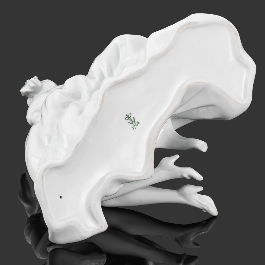 Статуэтка "Дама с веером", фарфор, Wallendorf, Германия, 1963-1990 гг.