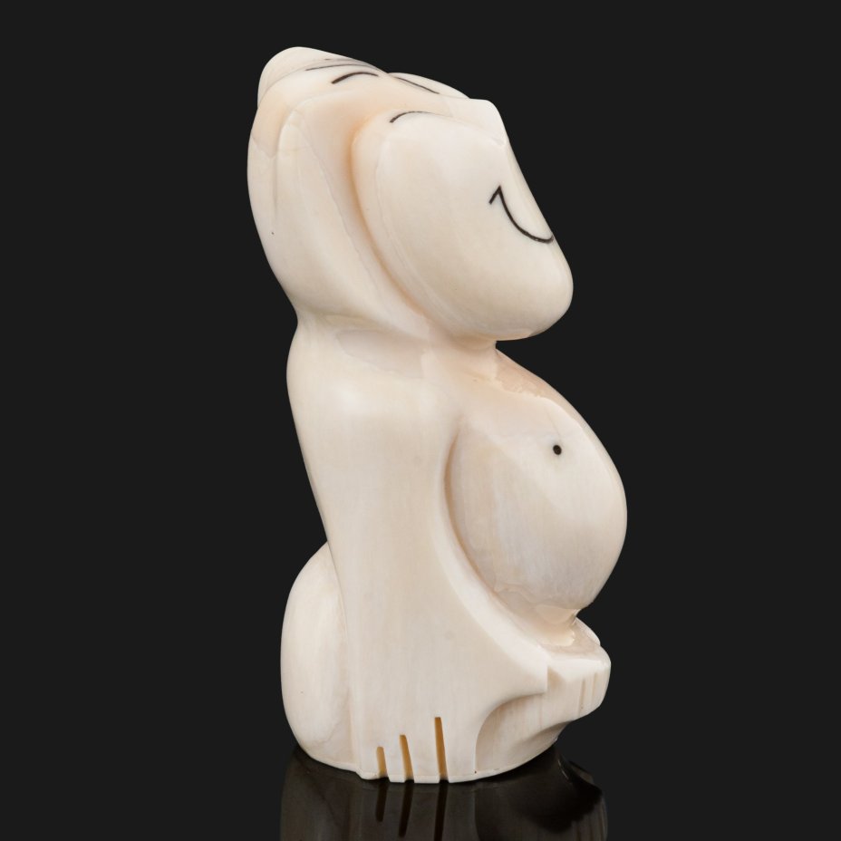Статуэтка (настольное украшение) "Пеликен", кость, резьба, Россия, 1980-1990 гг.