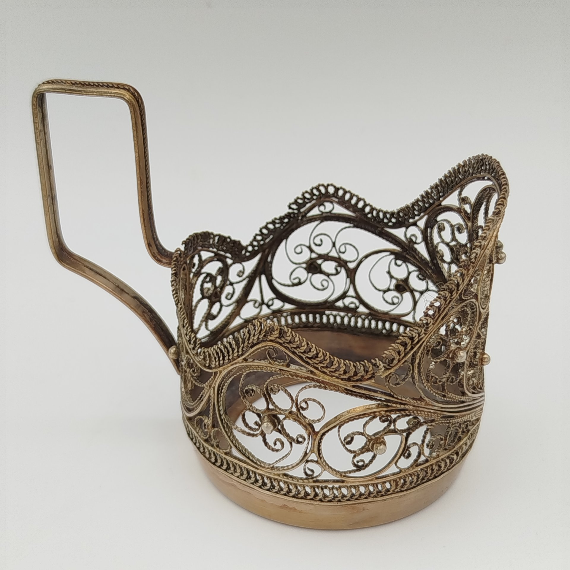 Подстаканник ажурный с цветочным декором, мельхиор (медь-никель), скань, Мстерский завод художественных изделий «Ювелир», СССР, 1956 г.