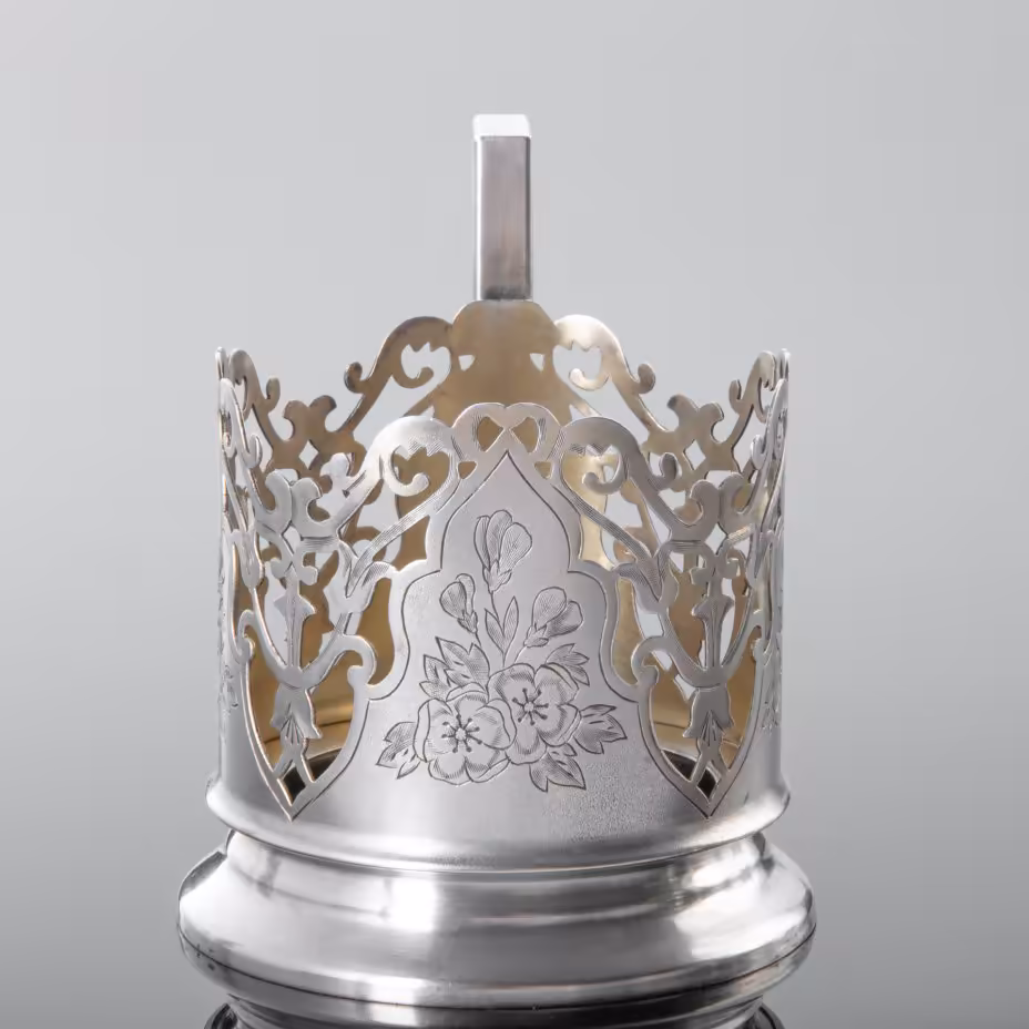 Подстаканник ажурный, декорирован изображением цветов (Анютины глазки), Артель «Московский ювелир»