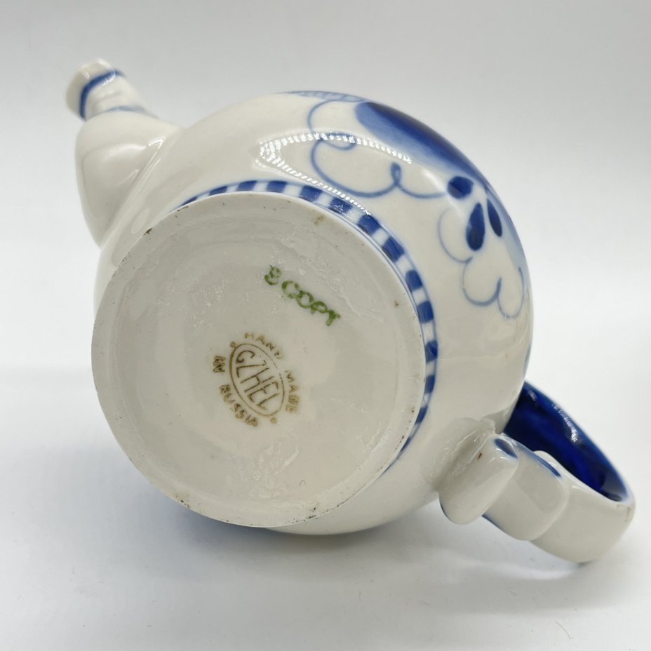 Чайник миниатюрный заварочный с расписным цветочным декором (крышка в подборе), Гжель