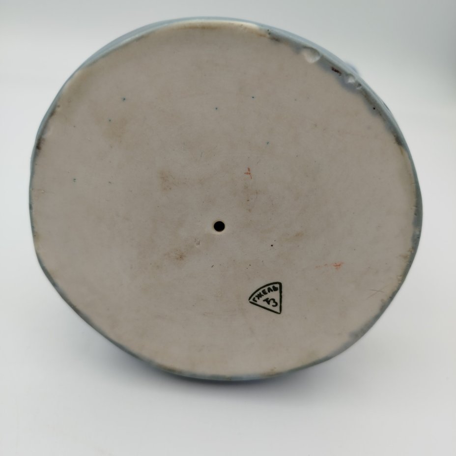 Статуэтка "Хозяйка медной горы", скульптор Л. Н. Шушканова, фарфор, роспись, золочение, Турыгинский фарфоровый завод артели «Художественная керамика» (Гжель), СССР, 1950-1960 гг.