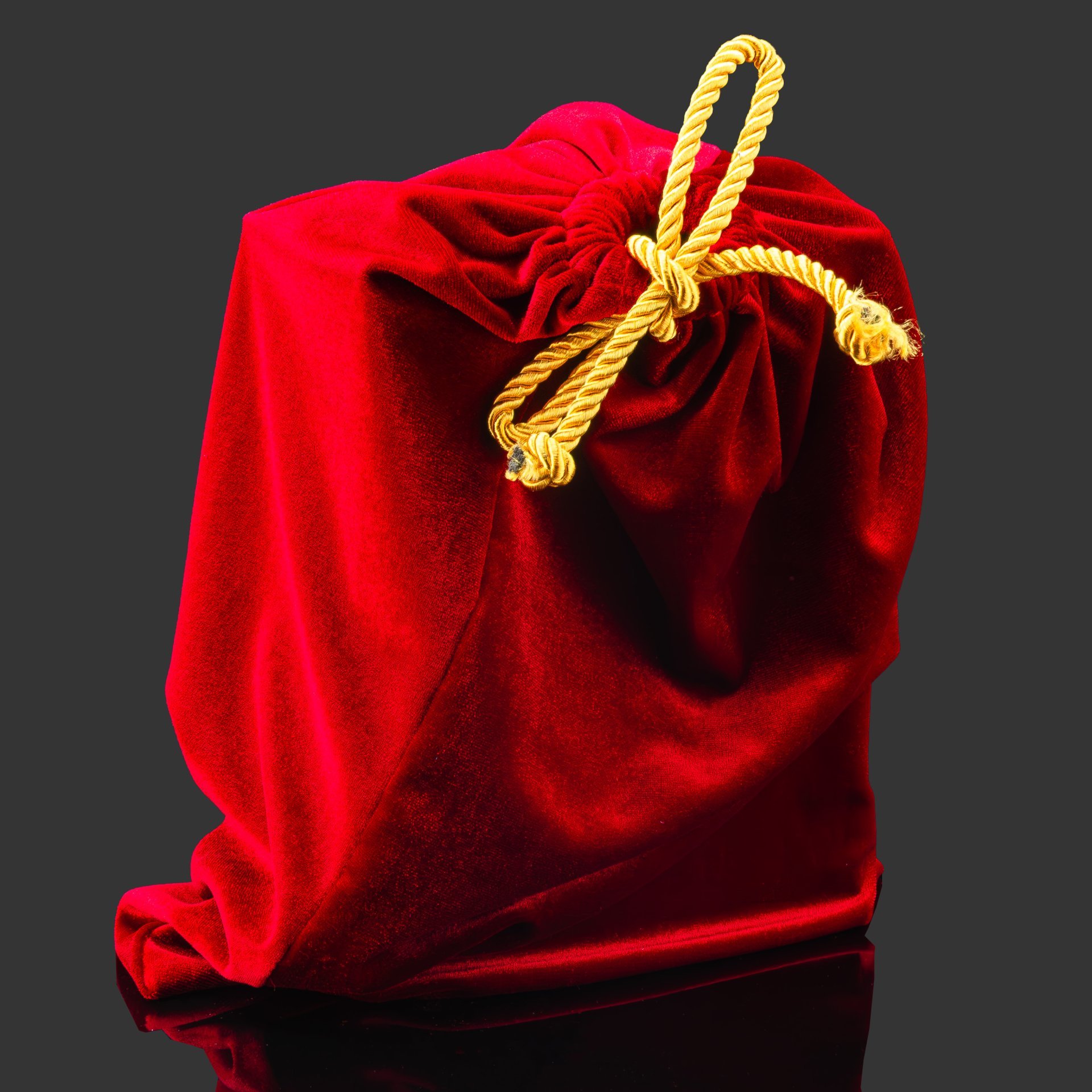 Подарочный набор "Молитвослов" с иконой Ангел Хранитель, бумага, кожаный переплет, тиснение, золочение, обрез с принтом; дерево, металл, серебрение; в подарочном коробе с бархатным ложеменом, обтянутом кожей и бархатной подарочной упаковке