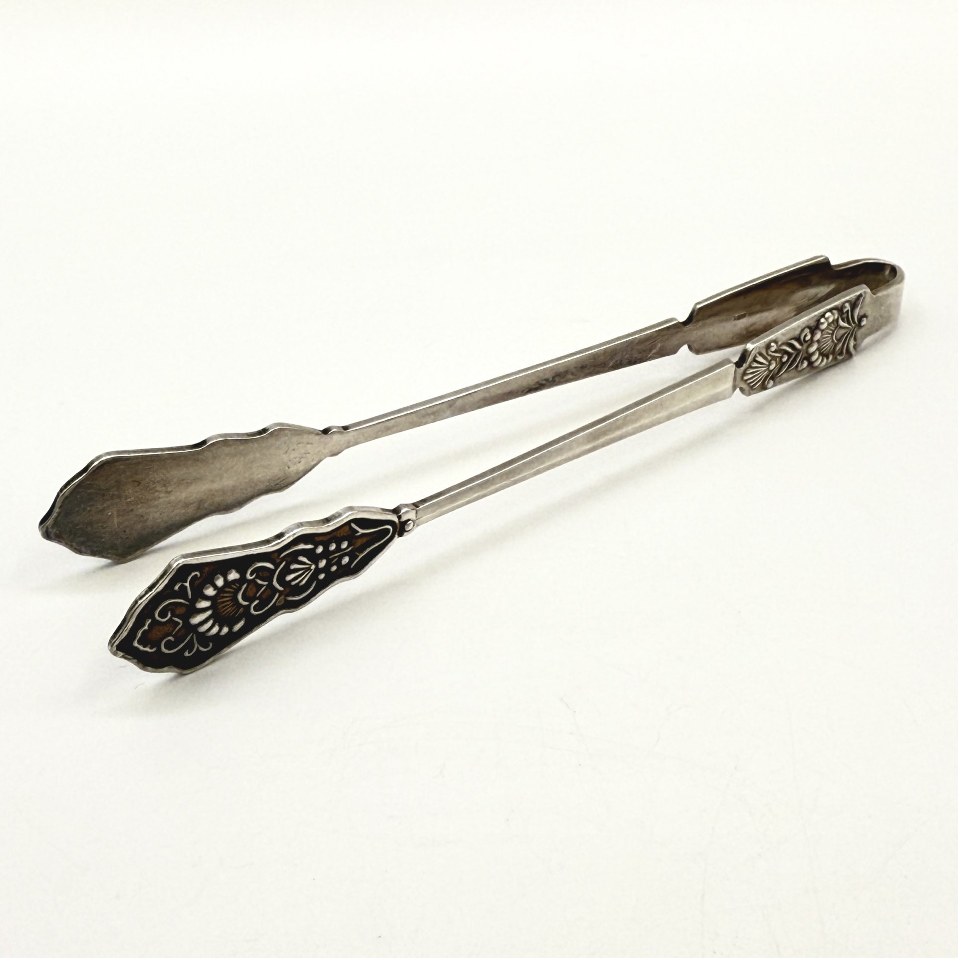 Щипцы для сахара с флоральным декором, металл, СССР, 1970-1990 гг.