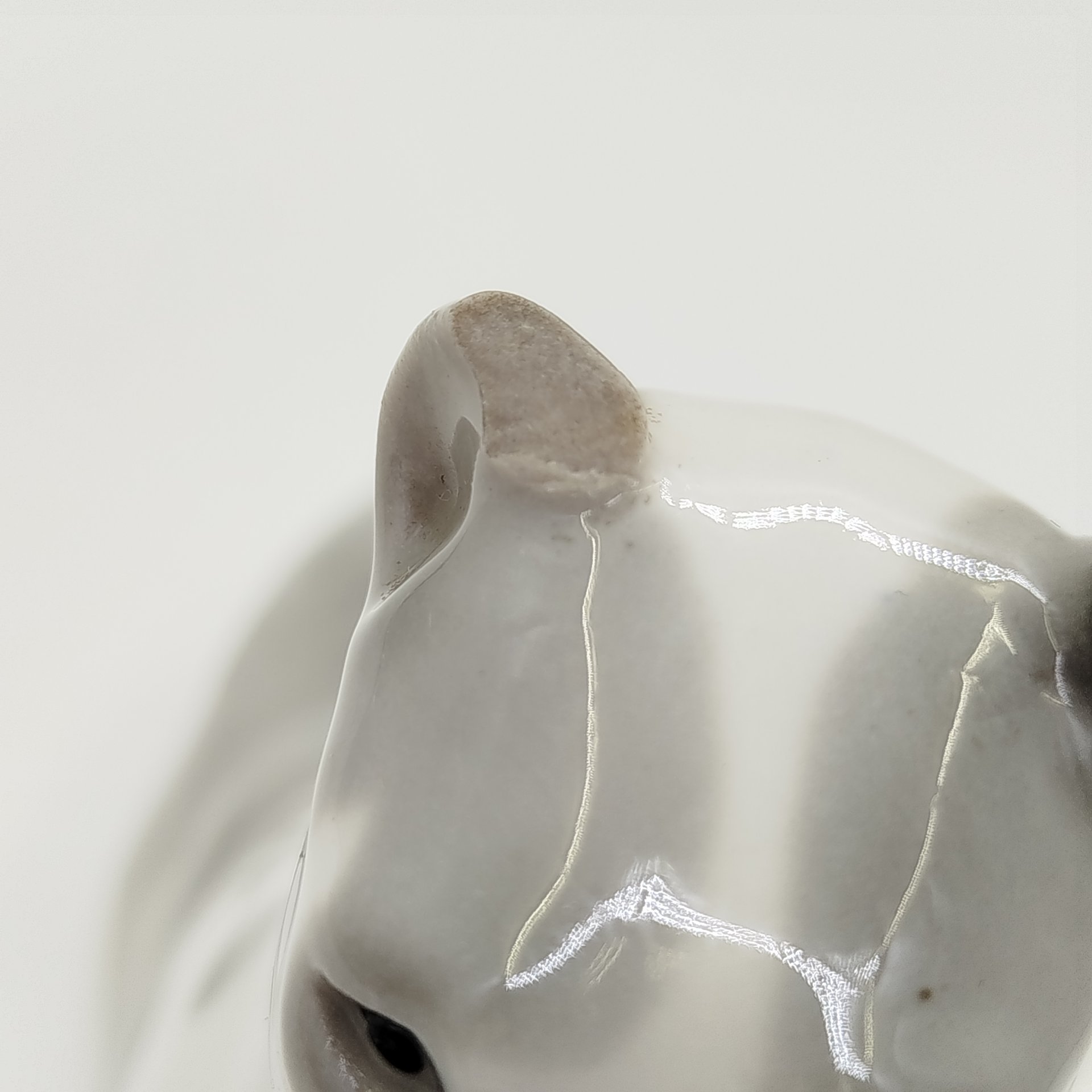 Статуэтка "Мраморный дог", скульптор И.И. Ризнич