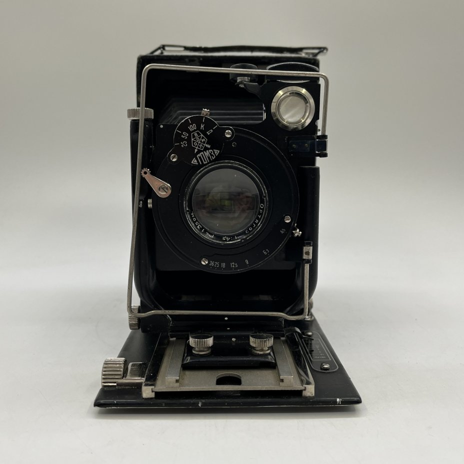 Фотоаппарат пластиночный "Фотокор-1" в оригинальном кофре с пластинами в комплекте, металл, стекло, кожа, искусственная кожа, Государственный оптико-механический завод имени ОГПУ (ГОМЗ), СССР, 1930-1941 гг., Государственный оптико-механический завод имени ОГПУ (ГОМЗ)