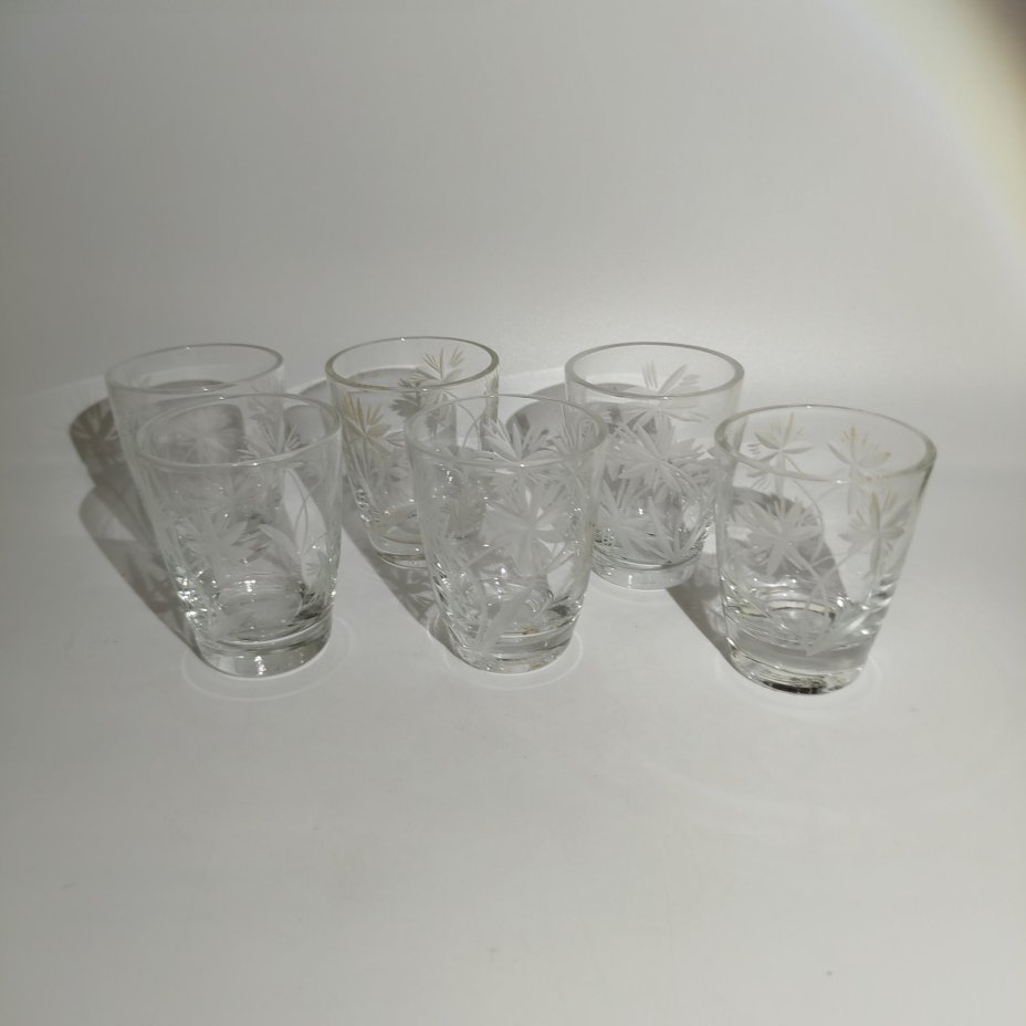 Набор стопок с цветочным декором на 6 персон (в оригинальной коробке)