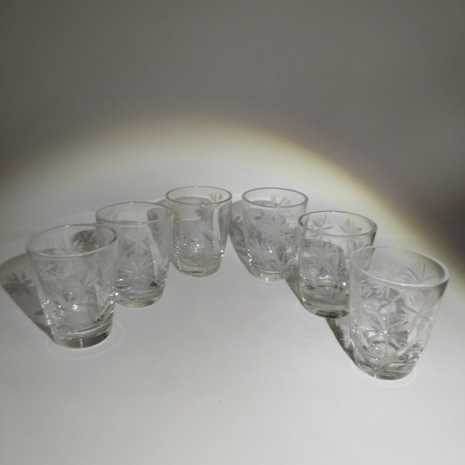 Набор стопок с цветочным декором на 6 персон (в оригинальной коробке)