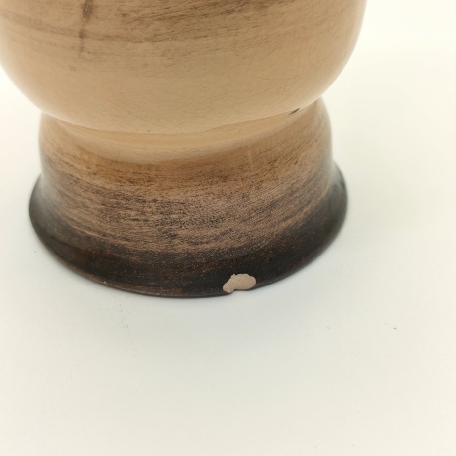 Набор из штофа лаконичной формы с изображением птицы в медальоне и 4-х стопок разных размеров