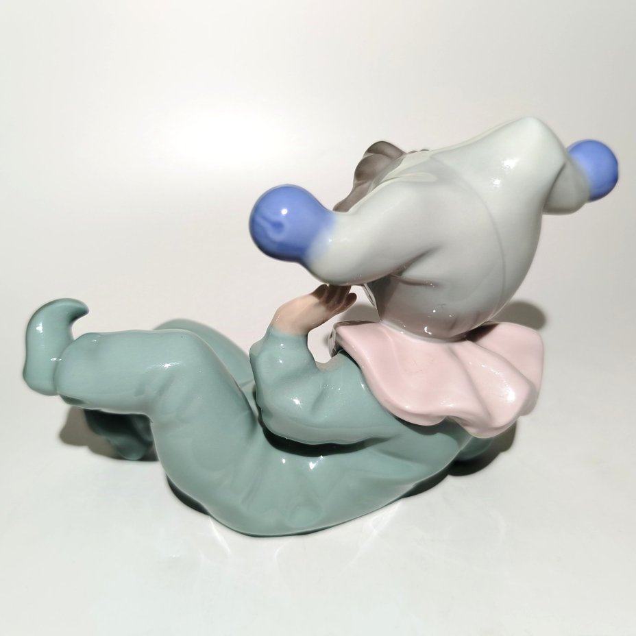 Статуэтка "Клоун", NAO Porcelain