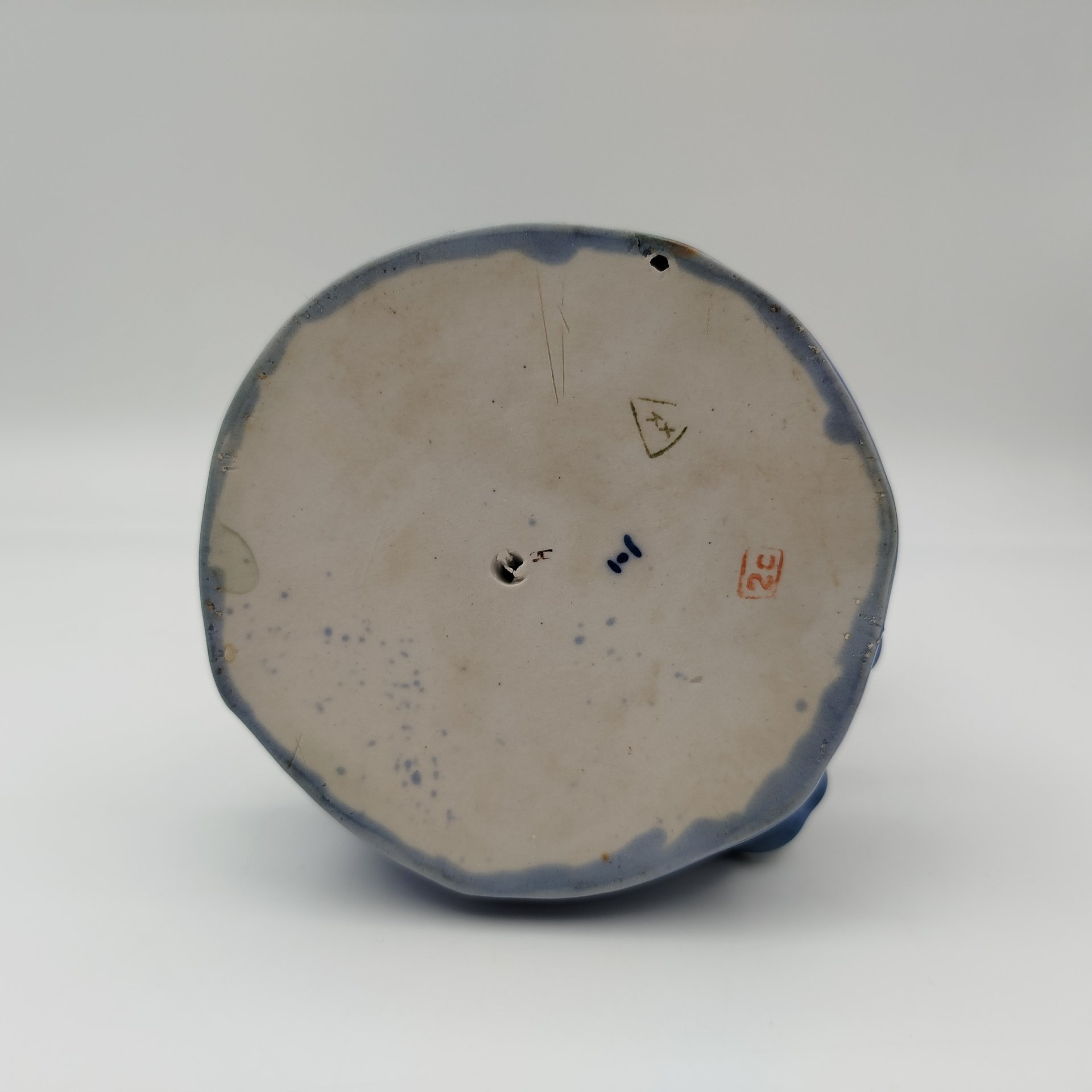 Статуэтка "Хозяйка медной горы", скульптор Л. Н. Шушканова, фарфор, роспись, золочение, Турыгинский фарфоровый завод артели «Художественная керамика» (Гжель), СССР, 1950-1960 гг.