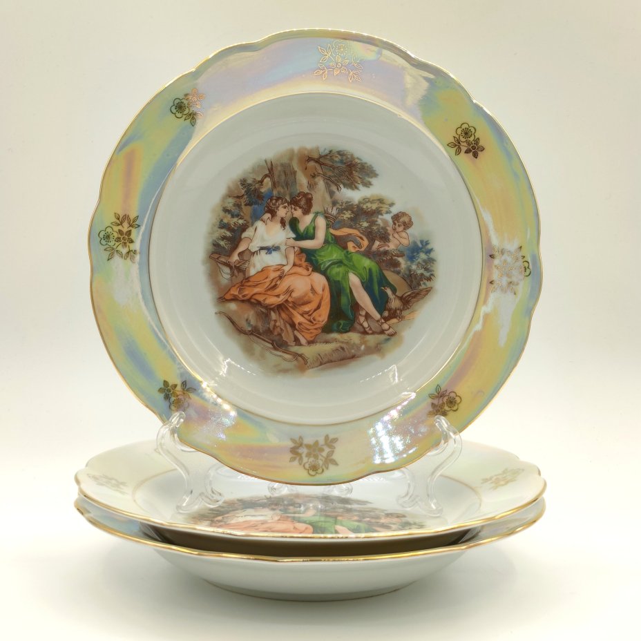 Набор из 3-х суповых тарелок из сервиза "Мадонна", фарфор, люстр, деколь, золочение, Kahla, ГДР, 1968-1987 гг.