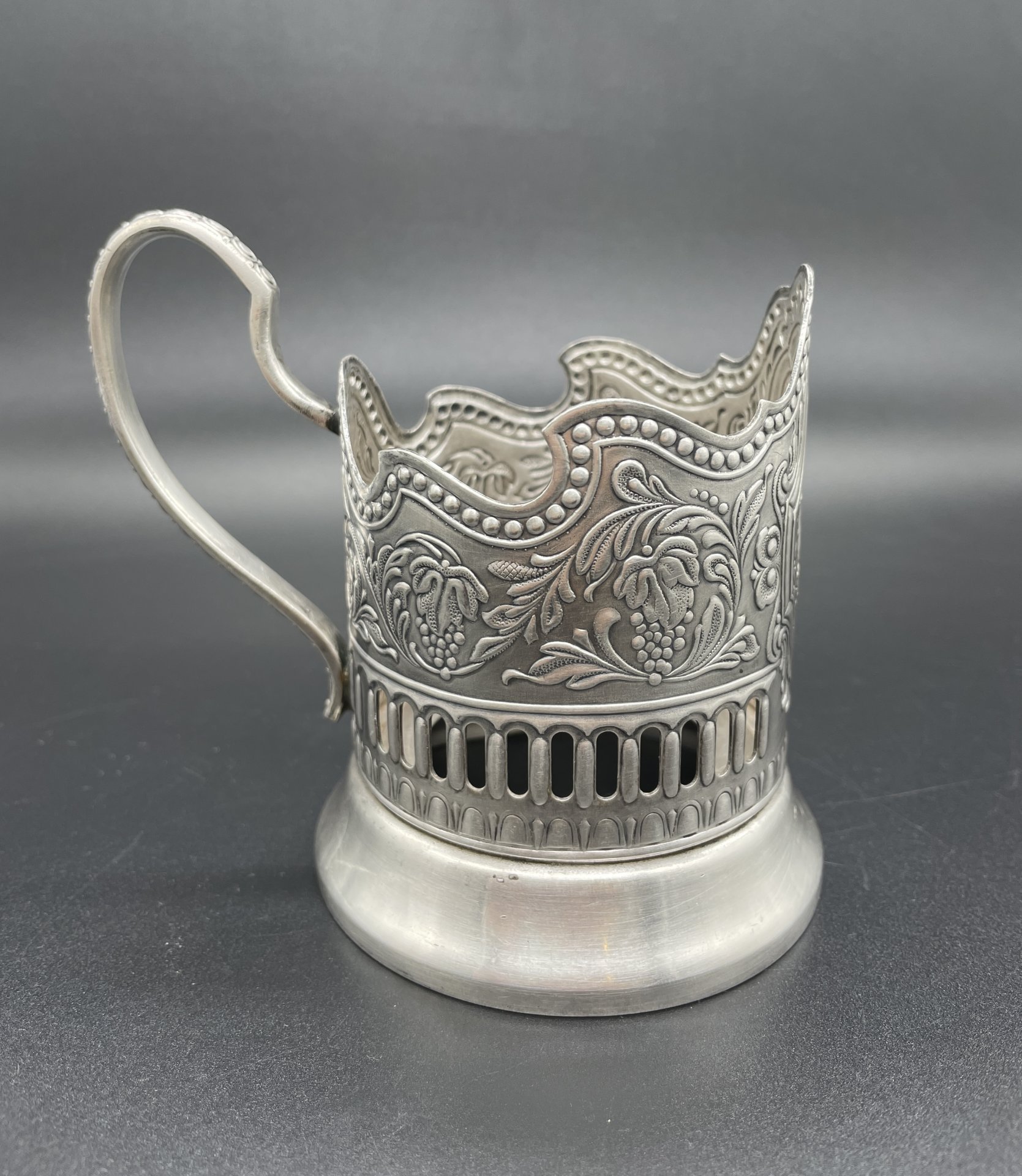 Подстаканник "Советский космос", Кольчугинский завод цветных металлов