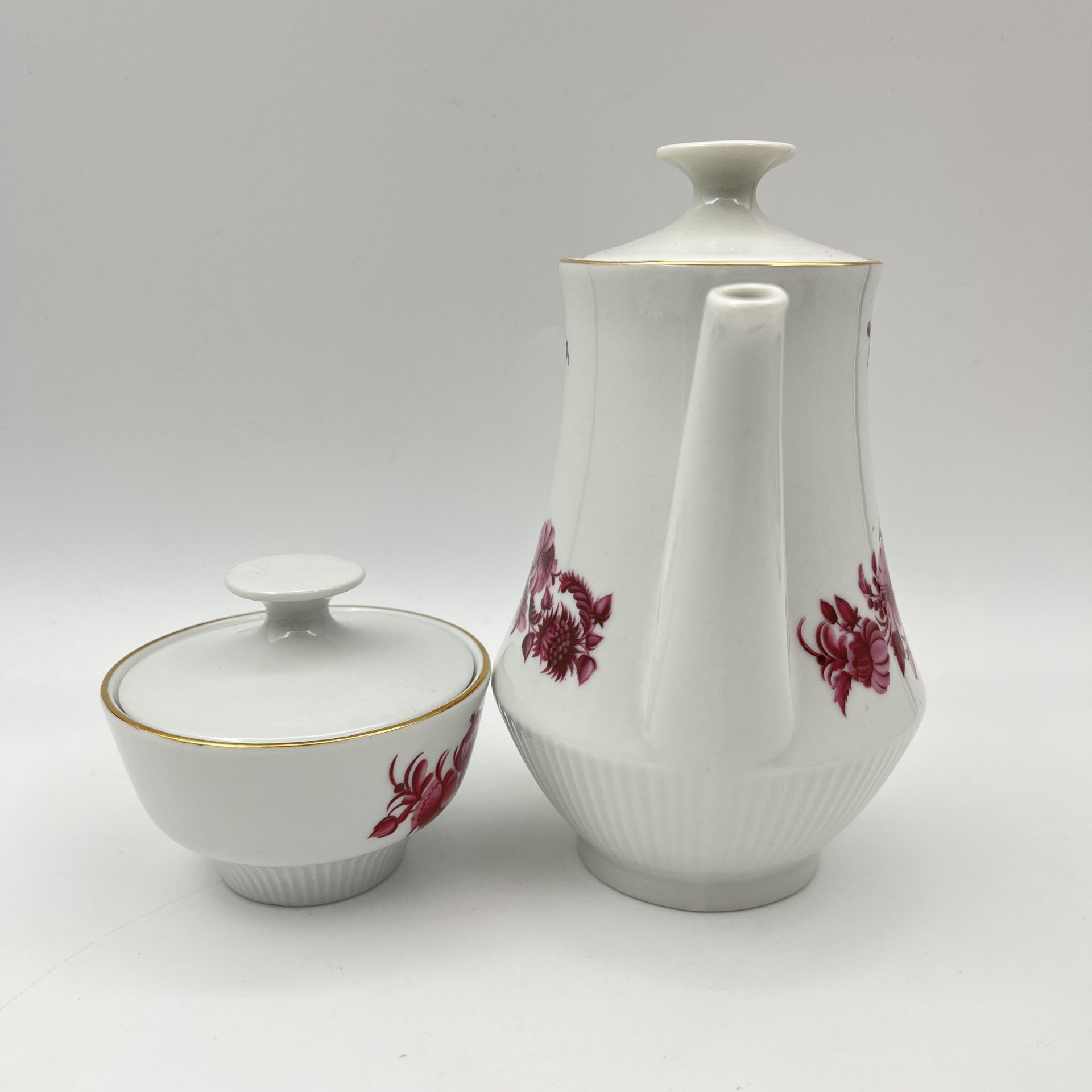 Сервиз кофейный с цветочным декором на 5 персон (12 предметов)