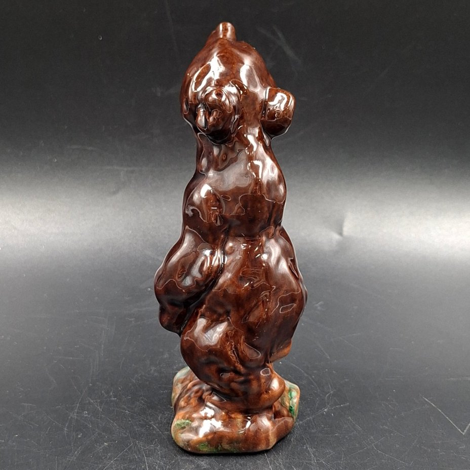 Статуэтка "Медвежонок бурый", Рябовский завод керамических изделий (предположительно)