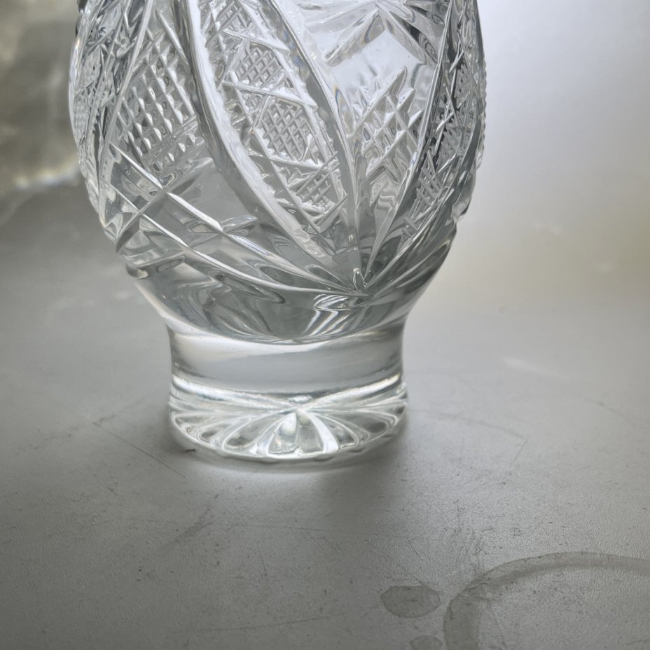 Вазочка миниатюрная с геометрическим декором