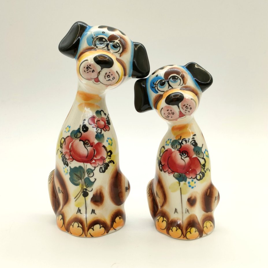Статуэтки "Парочка собак", Гжель, фарфор, роспись, Российская Федерация, 2010-2020 гг.