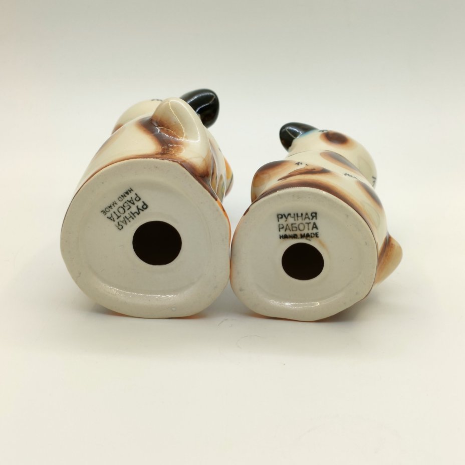 Статуэтки "Парочка собак", Гжель, фарфор, роспись, Российская Федерация, 2010-2020 гг.