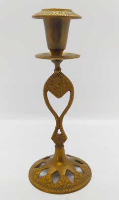 Подсвечник с фигурным основанием (на одну свечу), латунь