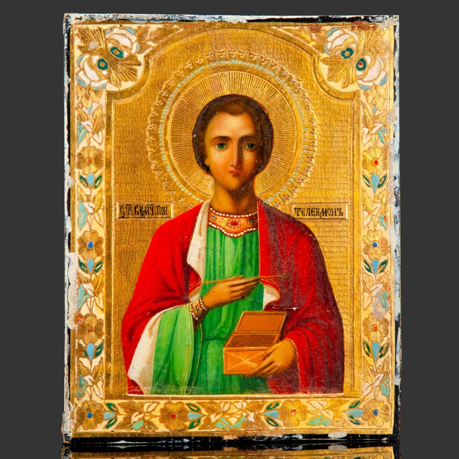 Икона "Святой великомученик и целитель Пантелеймон" (покровитель врачей), дерево, масло, цировка, Российская империя, 1900-1915 гг.