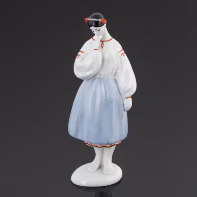 Статуэтка "Украинка (Опечалилась)", автор - О. Л. Жникруп, Киевский экспериментальный керамико-художественный завод (КЭКХЗ)