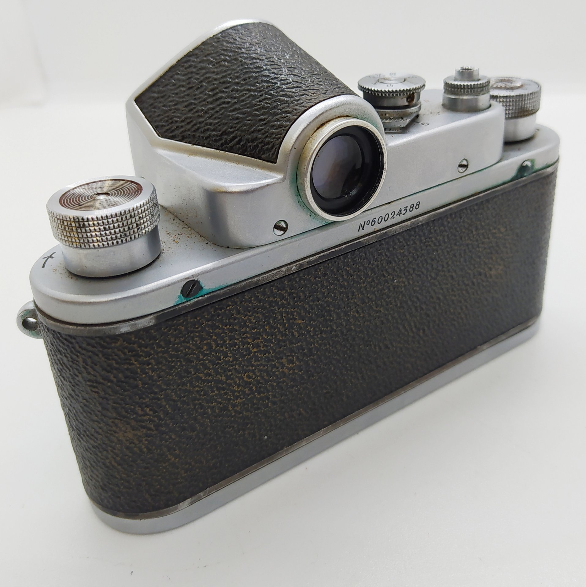 Фотоаппарат "Зенит-С" с объективом "Индустар-50" в оригинальном кофре, Красногорский механический завод (КМЗ)