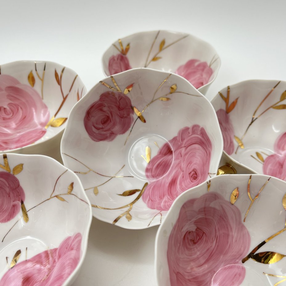 Набор чайный "Весенний" на 6 персон (10 предметов), форма "Белый лебедь", автор формы О.М. Михигули, фарфор, роспись, золочение, Дулевский фарфоровый завод (Дулёво), СССР, 1987 г.