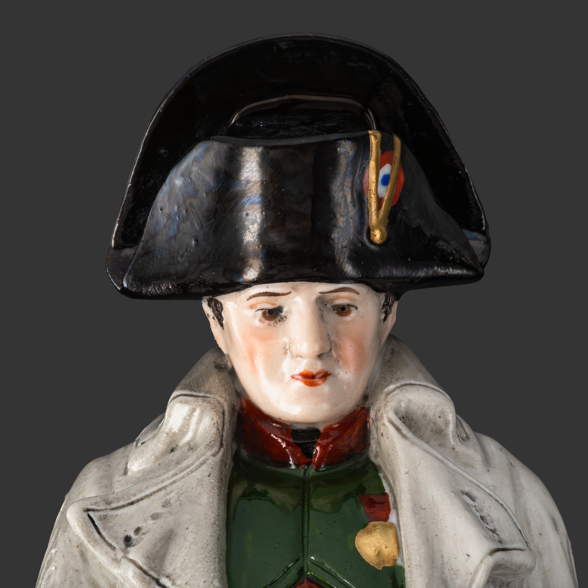 Статуэтка "Наполеон Бонапарт", по модели Scheibe-Alsbach, фарфор, роспись, золочение, Западная Европа, 1950-1980 гг.