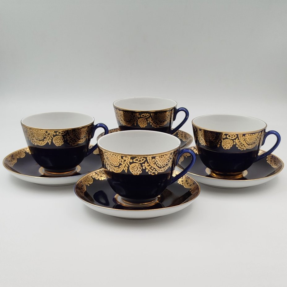 Набор из 4-х чайных пар "Золотая фриз", фарфор, крытье кобальтом, золочение, Ленинградский фарфоровый завод (ЛФЗ), СССР, 1960-1970 гг.