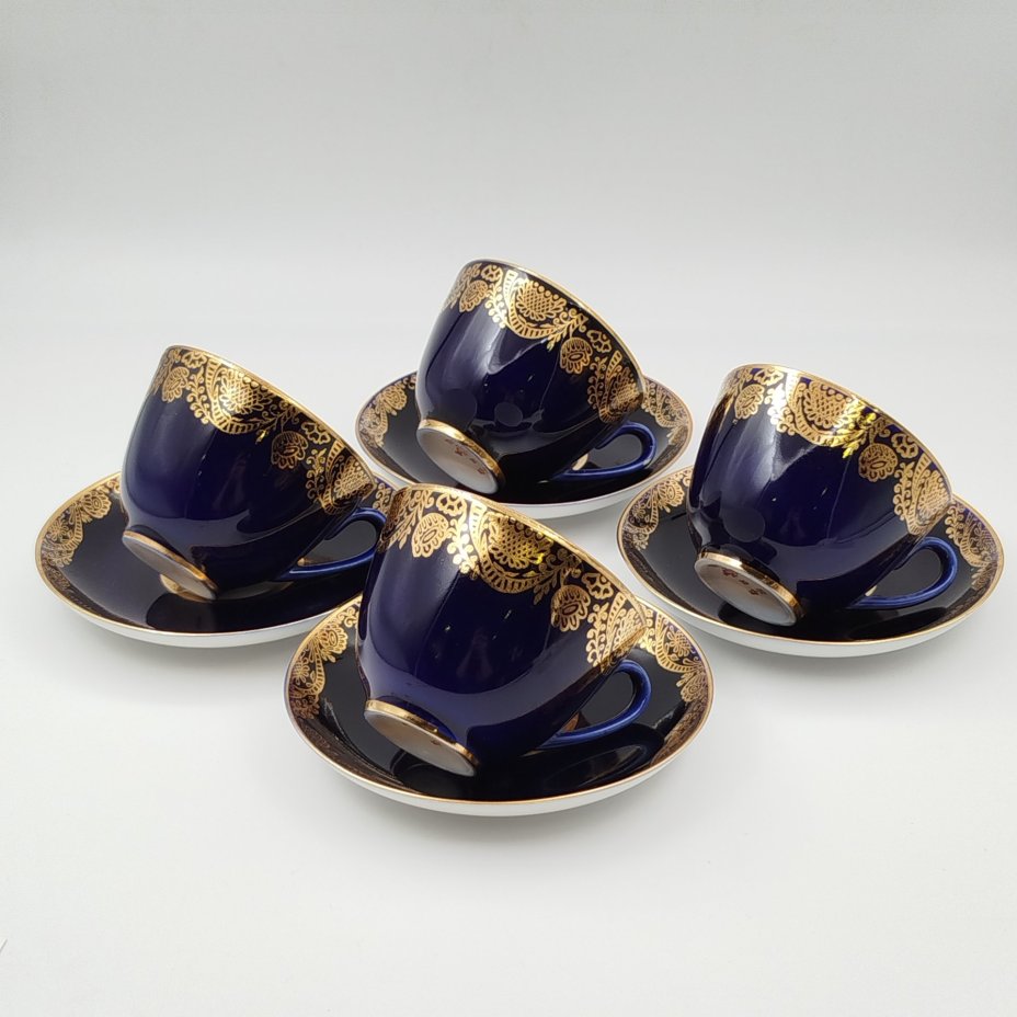 Набор из 4-х чайных пар "Золотая фриз", фарфор, крытье кобальтом, золочение, Ленинградский фарфоровый завод (ЛФЗ), СССР, 1960-1970 гг.